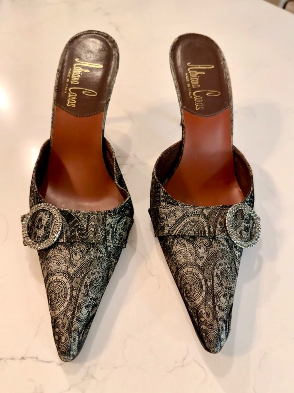 Adriana Caras Vintage
Italian Brocade
Paisley Pointed Mules Rhinestone buckle
